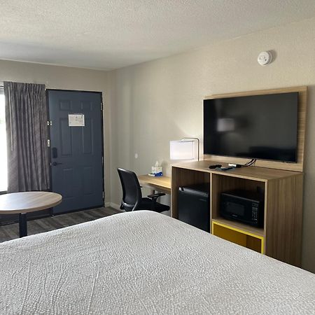 Days Inn By Wyndham Branson Ozarks Exterior foto